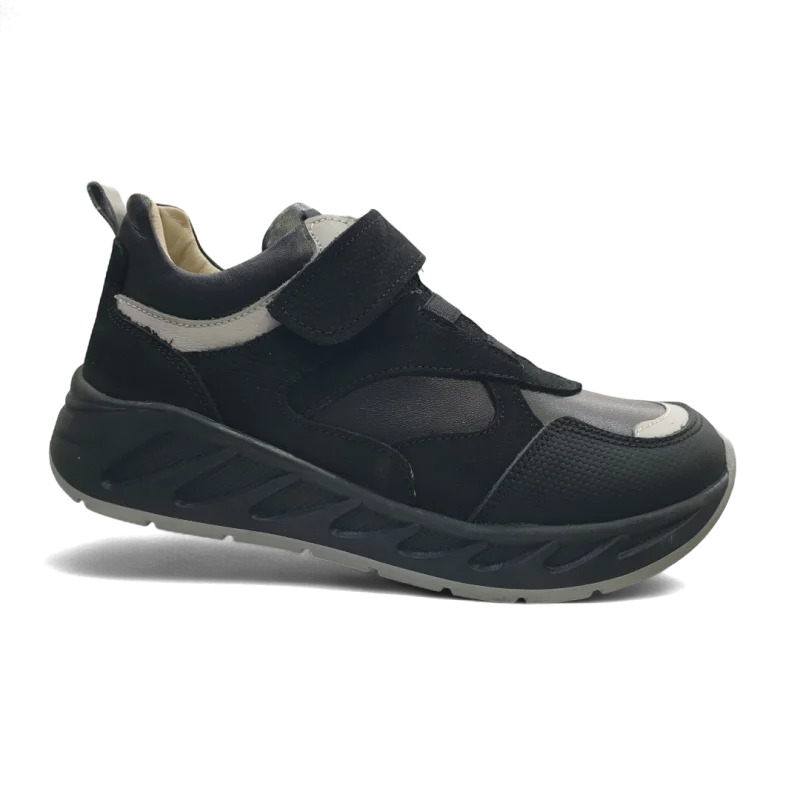 Siyah Tam Ortopedik Deri Çocuk Spor Ayakkabısı